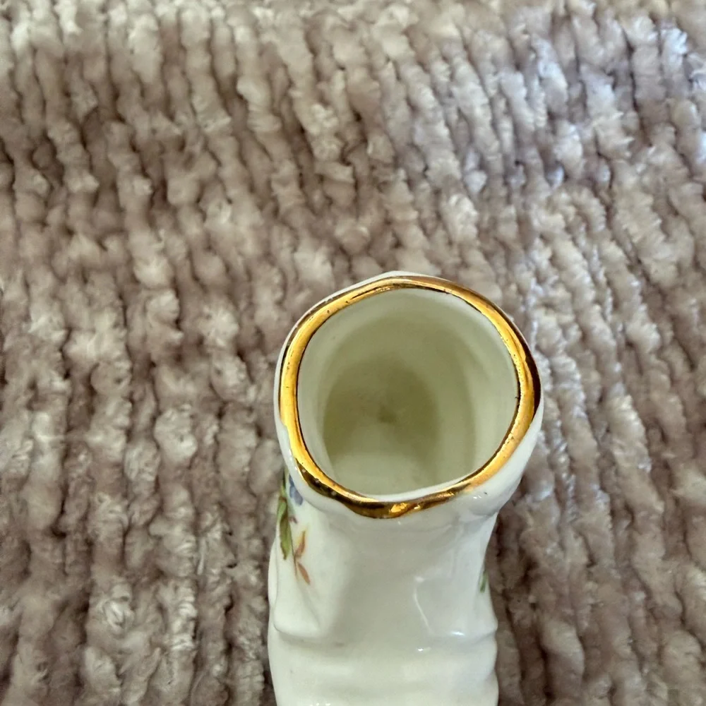 "Moss Rose” Royal Albert Bone China shoe/boot, made in England - Picture 5 of 5